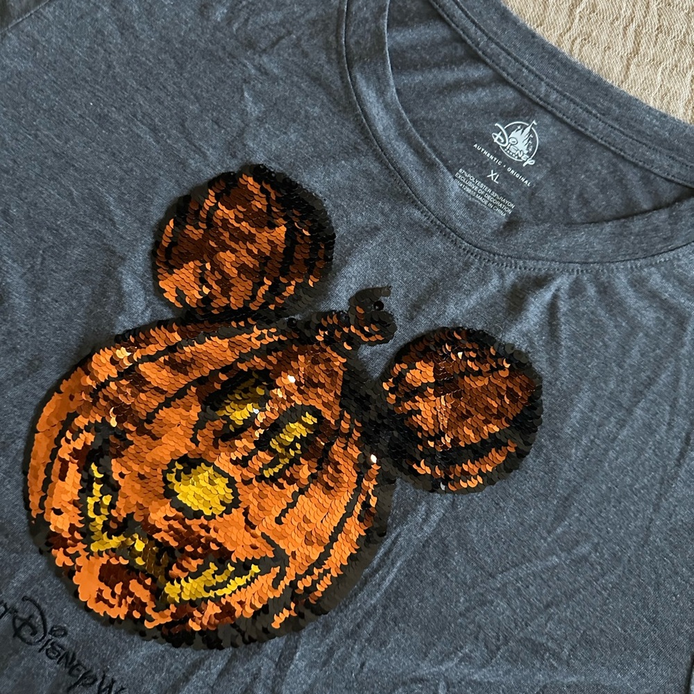 Disney Charcoal Sequin Mickey Pumpkin Tee - Women’s size XL